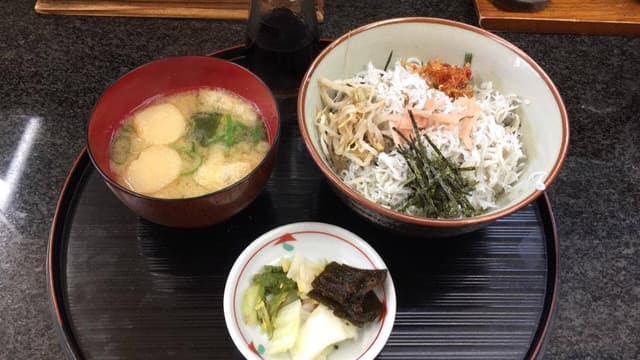 いなうち食堂 - サブ画像1