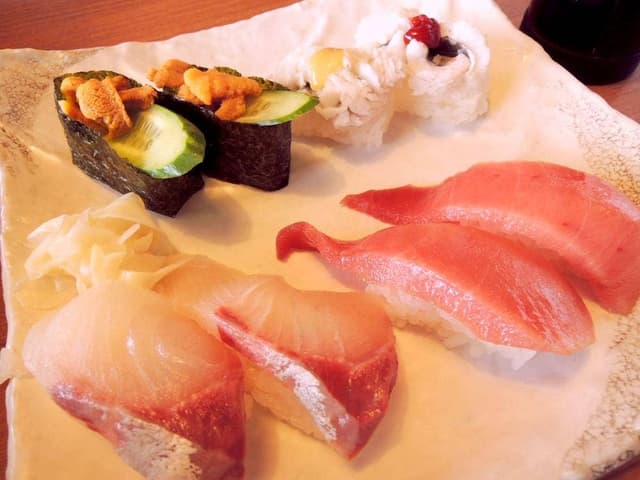 山久 法隆寺店 - サブ画像1