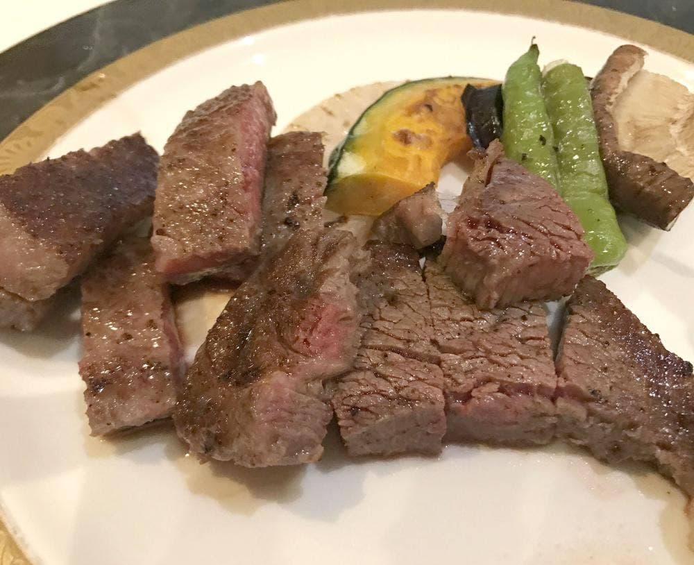 鉄板焼ダイニング 極