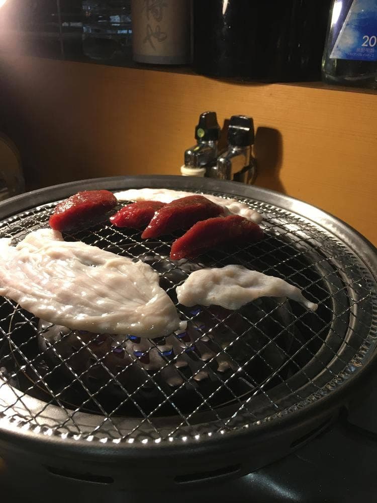 ホルモンとジンギスカンの将や