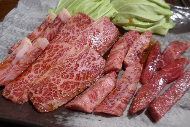 炭火焼肉 横綱 茅野店 - サブ画像1