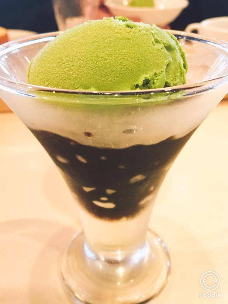 ガスト 八日市店