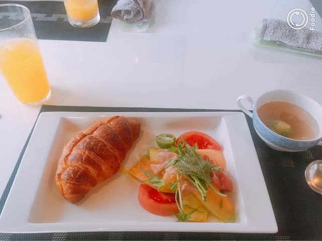 丸に十の字のレストラン Tsuneo - サブ画像1