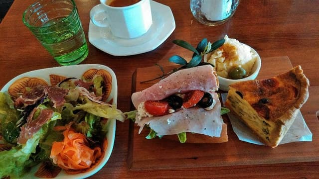 T-FLOWERS GIFT & CAFE - サブ画像3