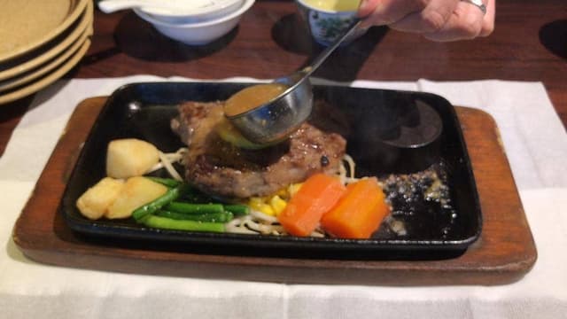 炭火焼工房 ハンバーグステーキ 黒平 - サブ画像3