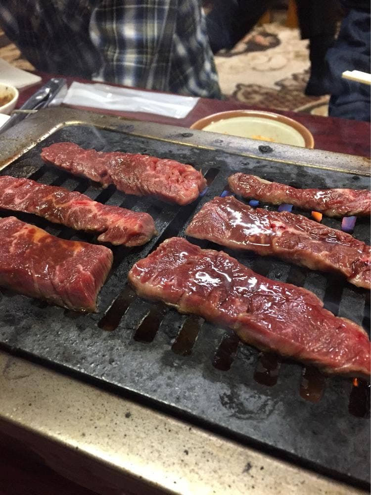 万田ホルモン 本店