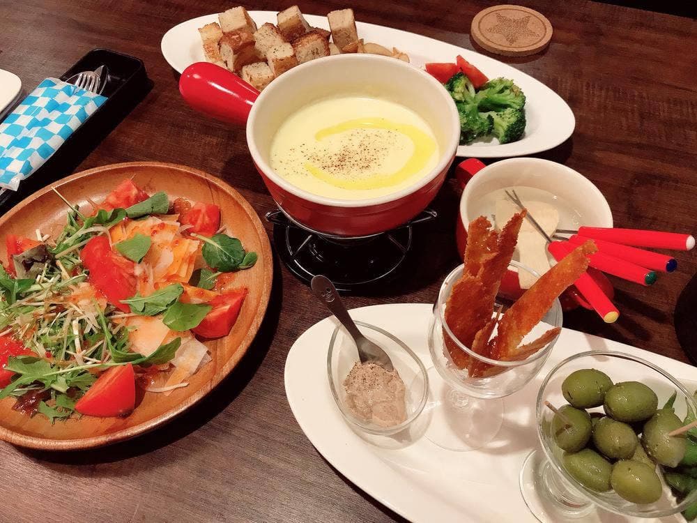 トラットリア イル デルフィーノ