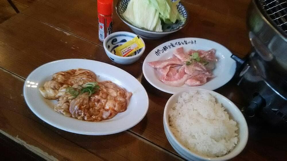 カルビ・ホルモン 焼肉 べことん 豊橋店