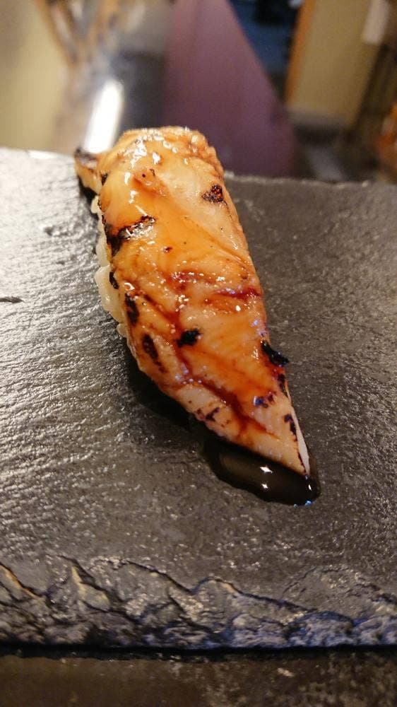 鮨こうづま