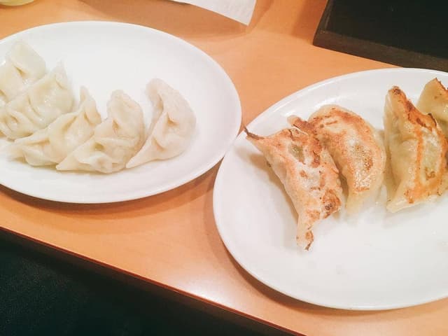 高円寺 餃子専門 柳亭 - サブ画像1