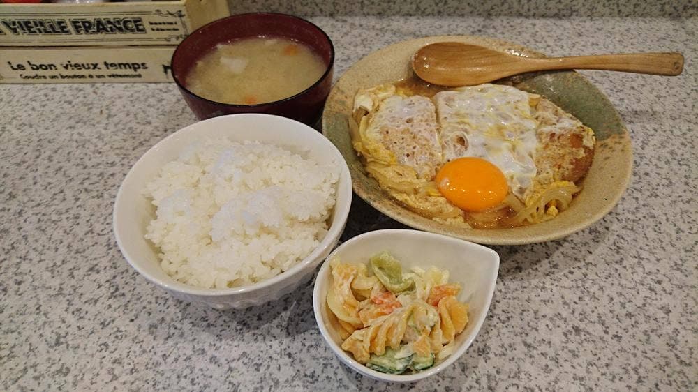 料理の凡人 きらら