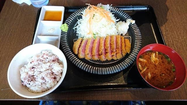 牛かつ とんかつ じょじょ吉 - サブ画像3