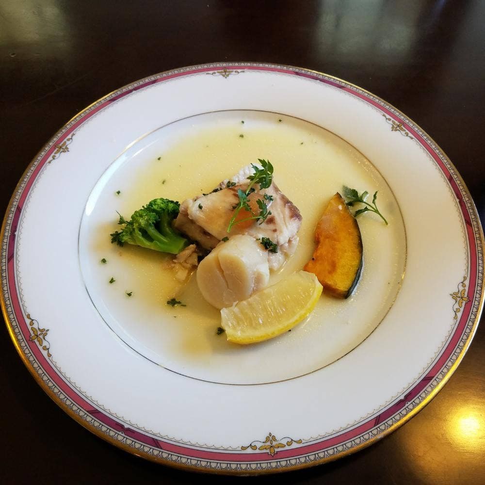 西洋厨房ぷらたなす