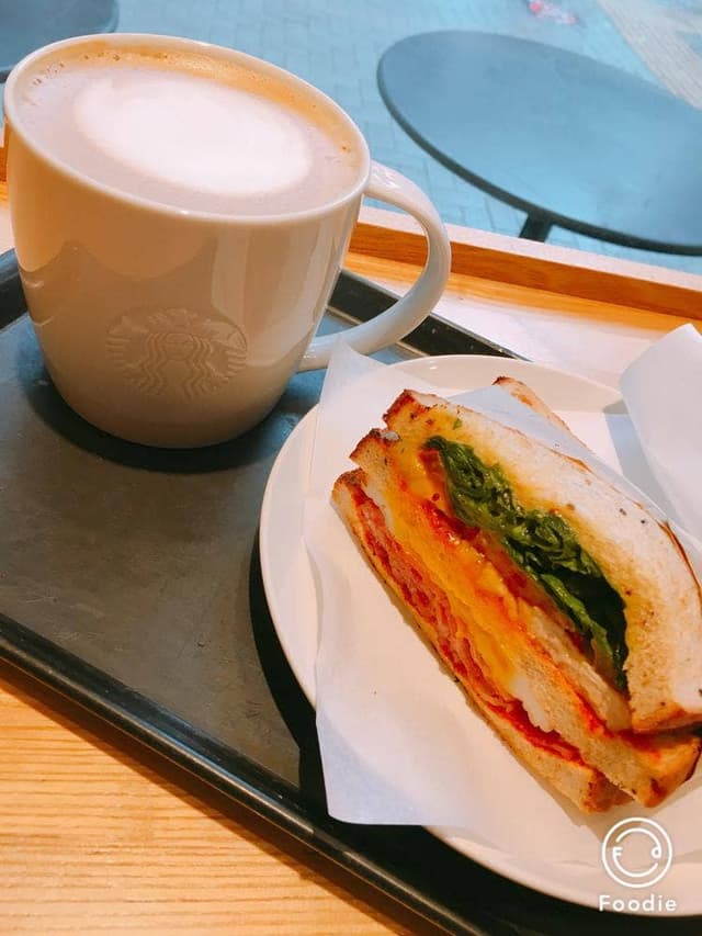 スターバックス コーヒー 金山駅南口店 - サブ画像3
