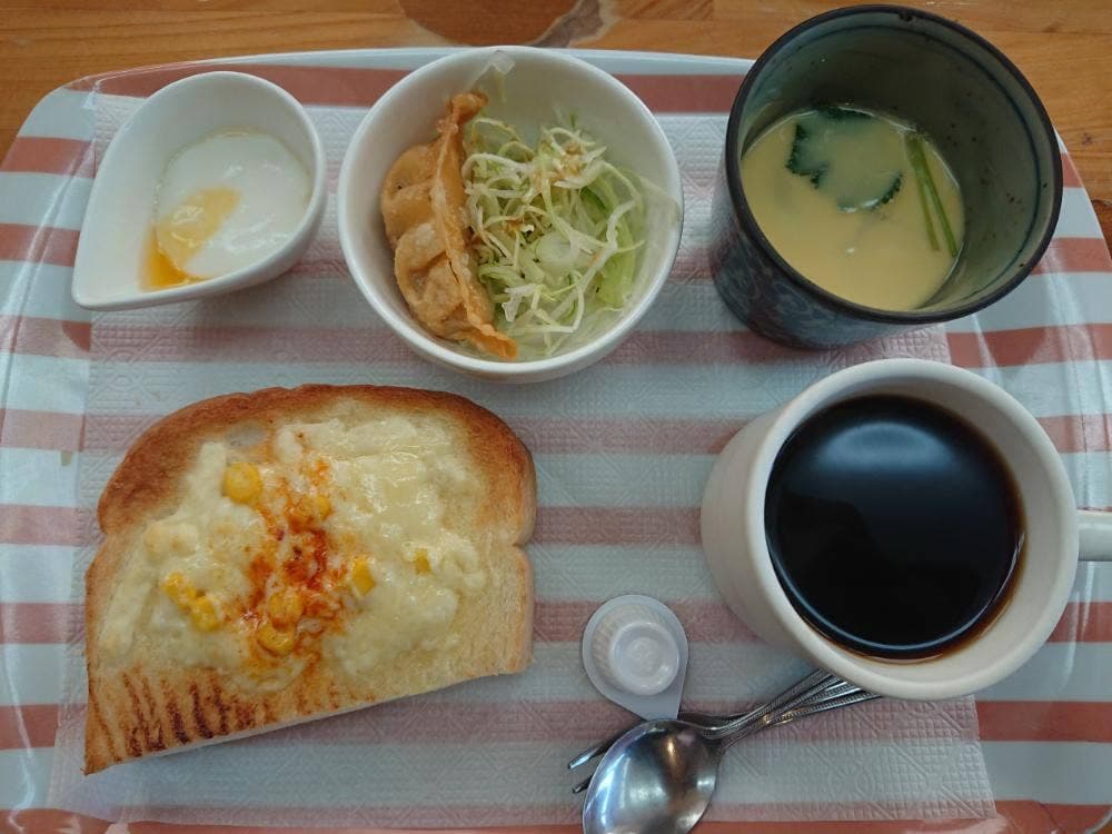 カフェ・イースト