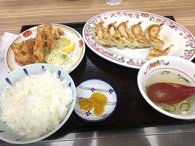 餃子の王将 鶴見緑地店 - サブ画像3