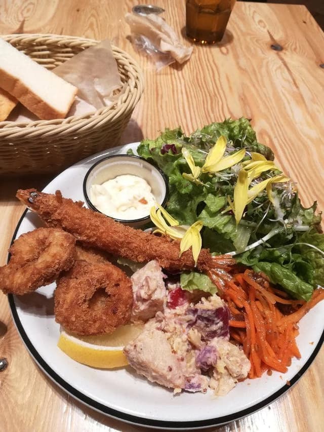 Green Bakery SALAD&TOAST プライムツリー赤池店 - サブ画像3