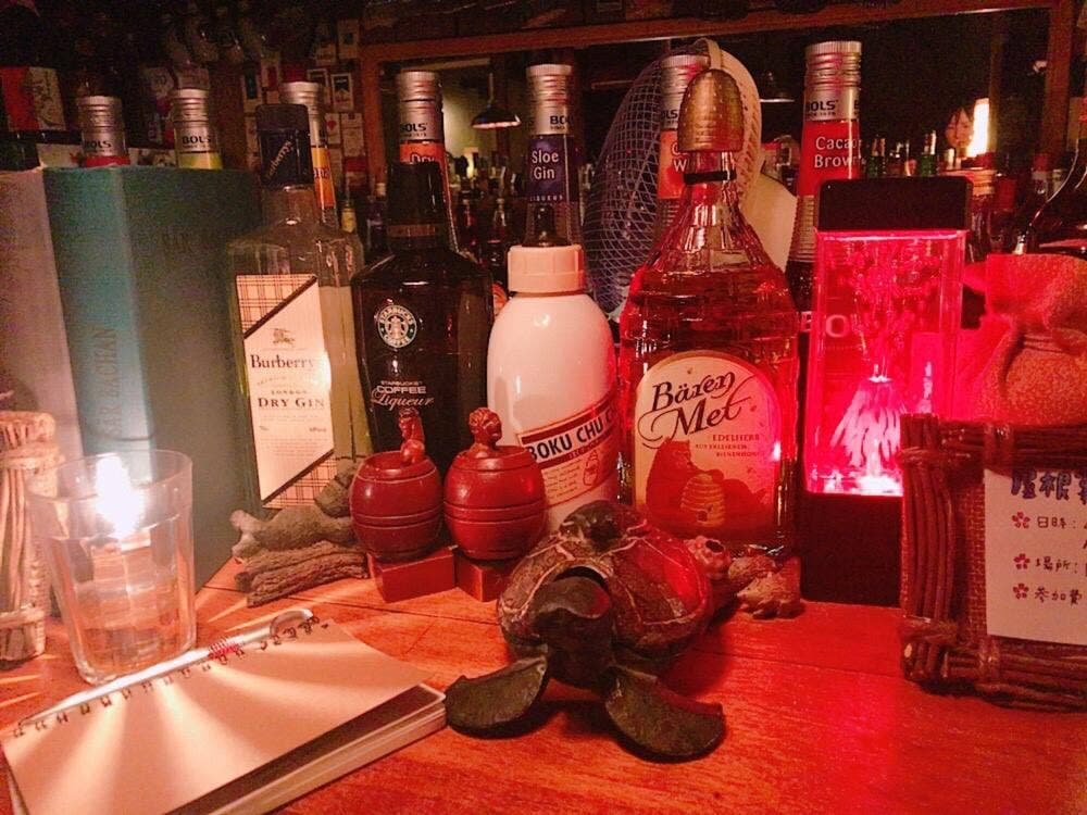 BAR 屋根裏