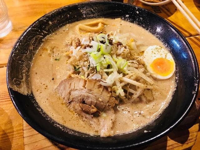 える豚ラーメン - サブ画像2