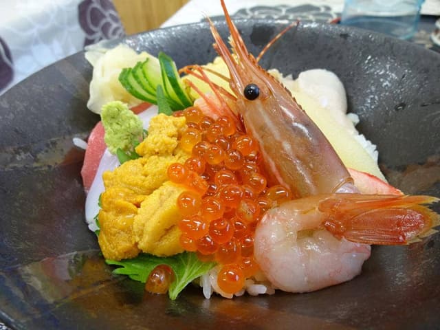 伝八すし - サブ画像3