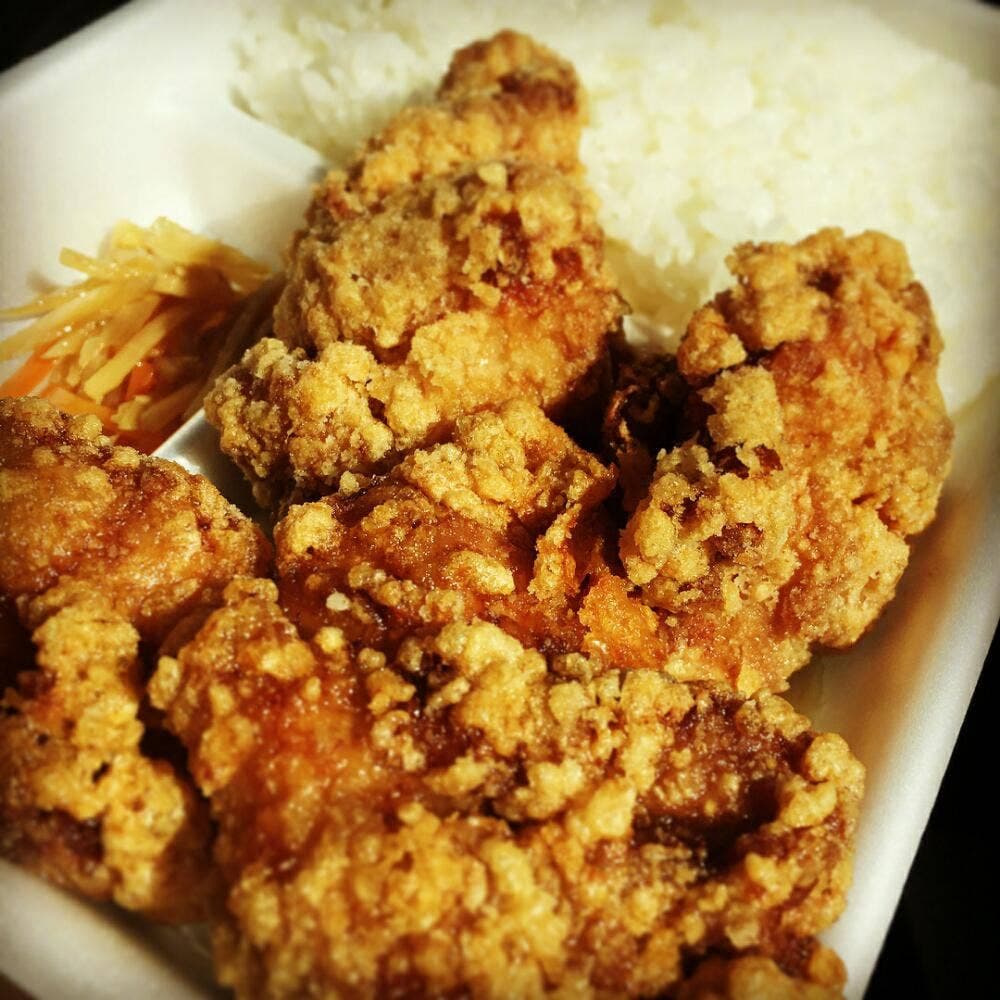 鳥肉の店 フジタ