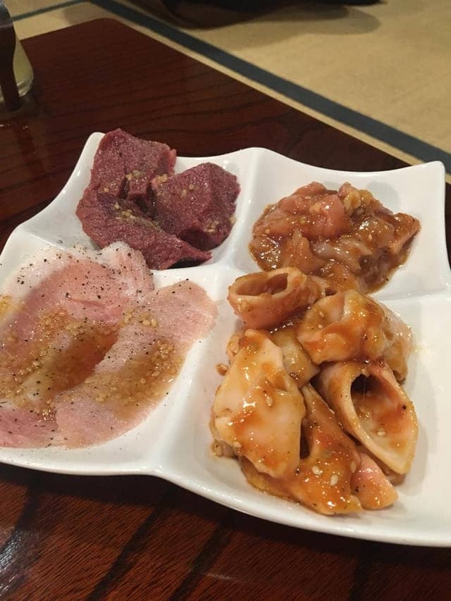 ホルモン焼肉 まんぷく - サブ画像1