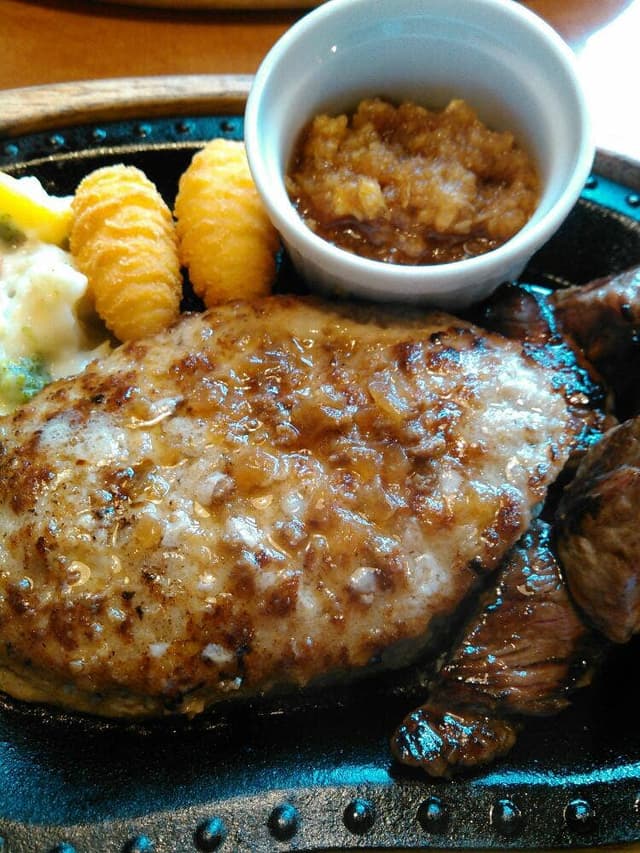 びっくりドンキー 中倉店 - サブ画像3