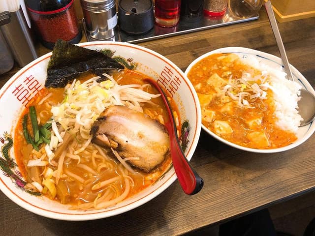 とみや ラーメン居酒屋 - サブ画像1