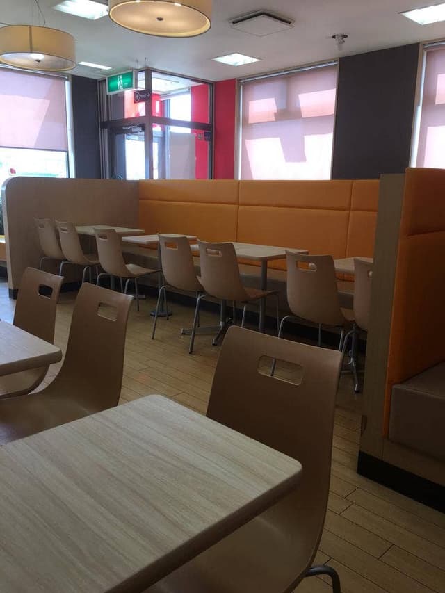 ロッテリア 宇都宮戸祭店 - サブ画像1