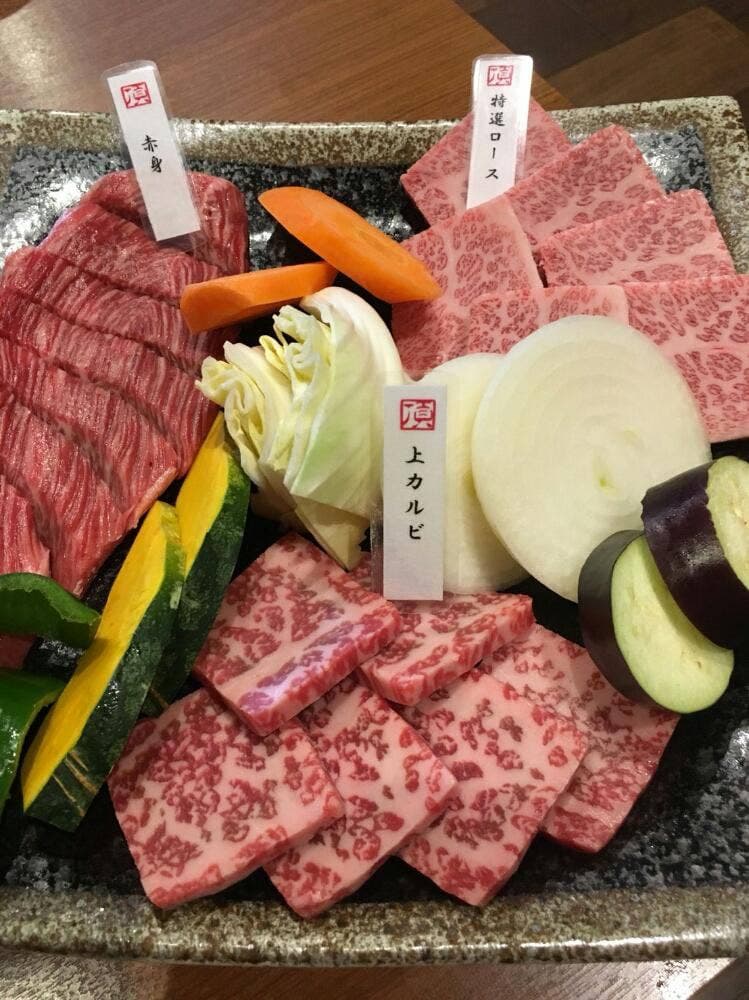 焼肉 てっぺん 頂