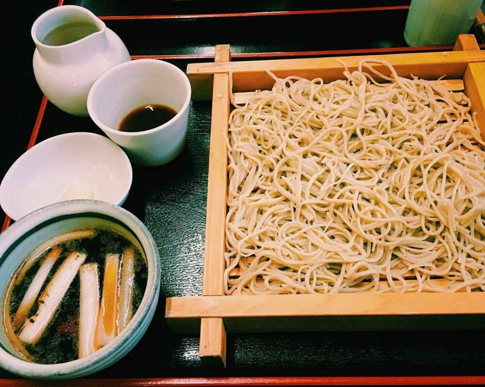 朋