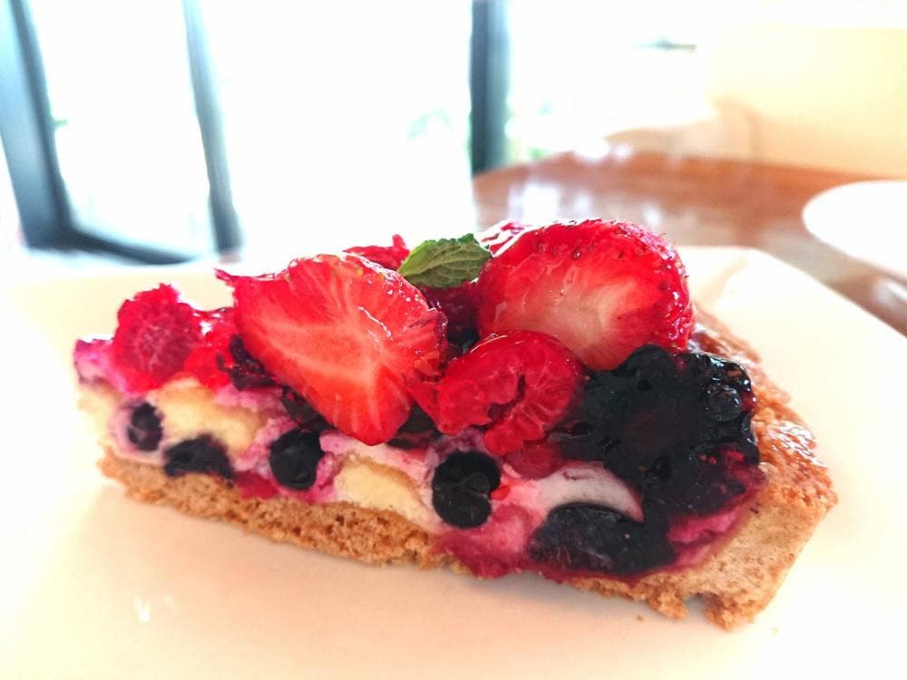 サンタ カフェ ハナミズキ