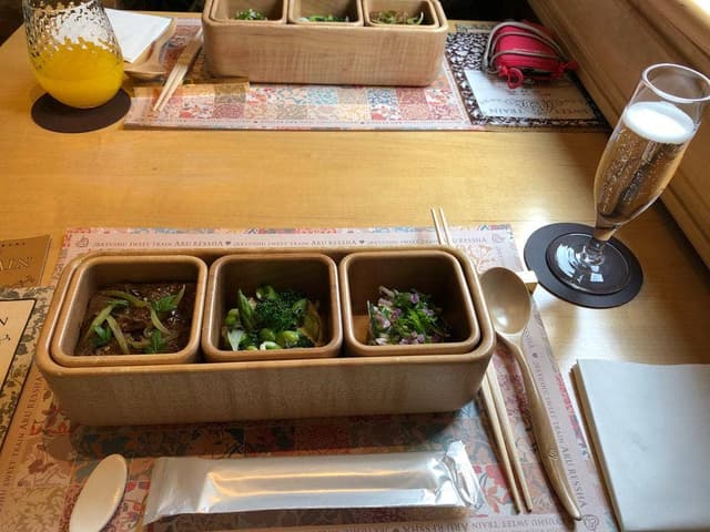 或る列車 - サブ画像3