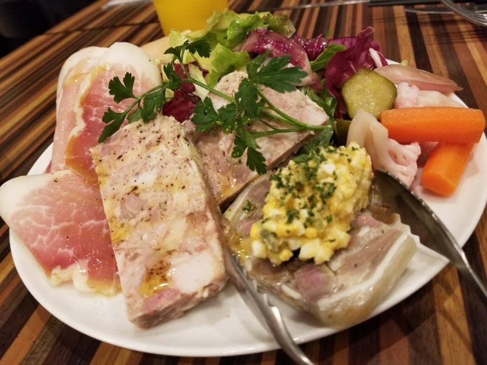 BISTRO A VIN PREMIER