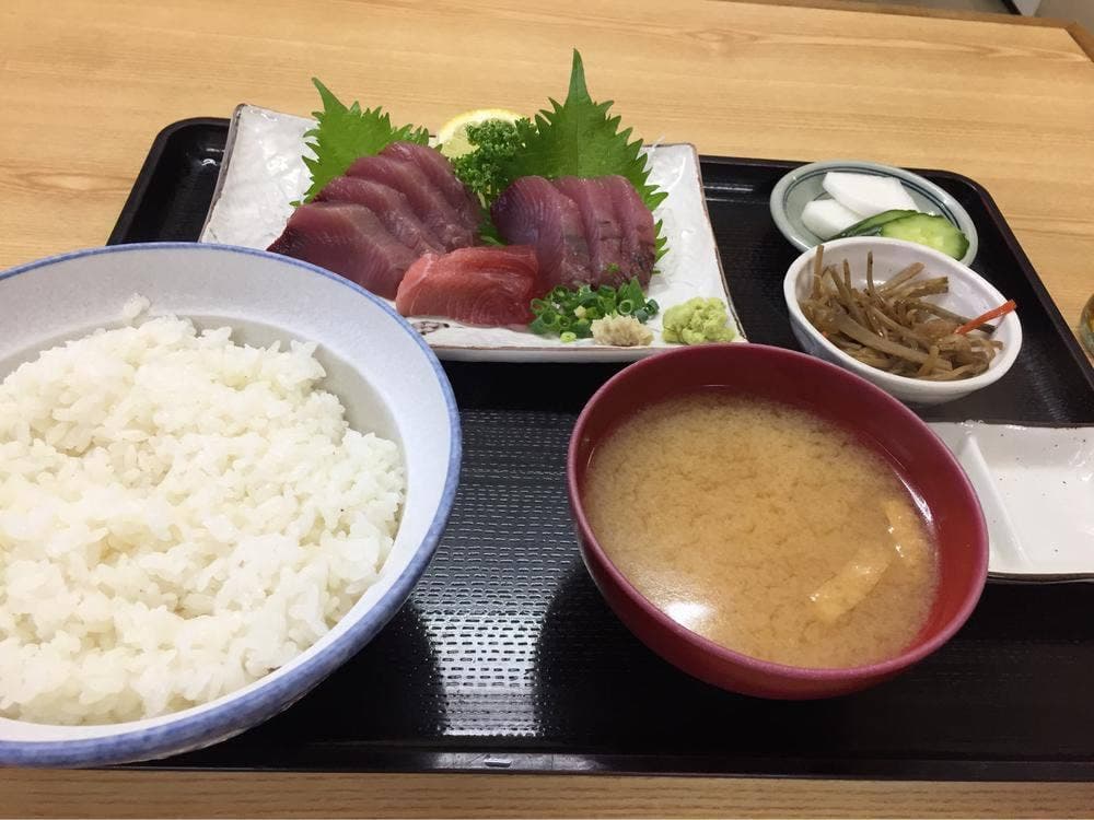 めし家
