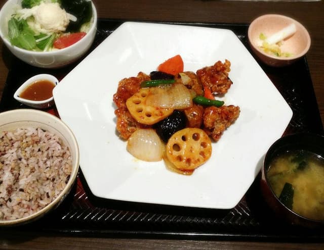 大戸屋ごはん処 駒沢大学駅前店 - サブ画像2