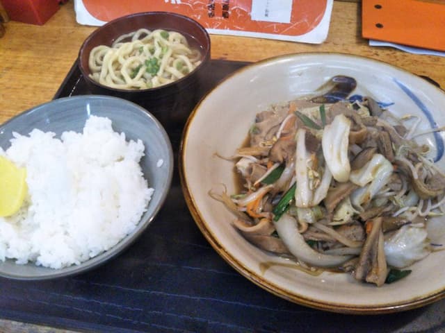 我部祖河食堂 泡瀬店 - サブ画像1