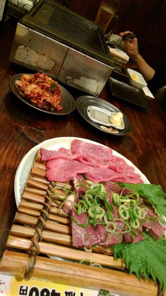 焼肉 一進