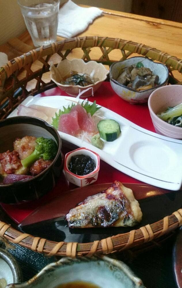 和琉Diningくらむとぅ