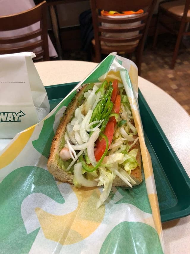 サブウェイ アトレヴィ三鷹店 - サブ画像3