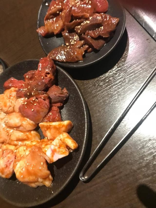 本場直送なにわホルモン - サブ画像1