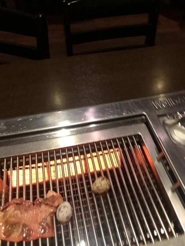 本場直送なにわホルモン - サブ画像3