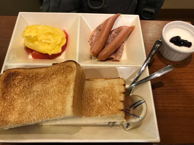 カフェ・ド・クリエ 西本町店 - サブ画像2