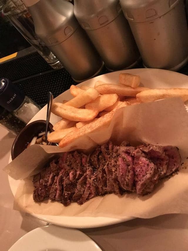 MOUNTAIN BAR AND KITCHEN - サブ画像1