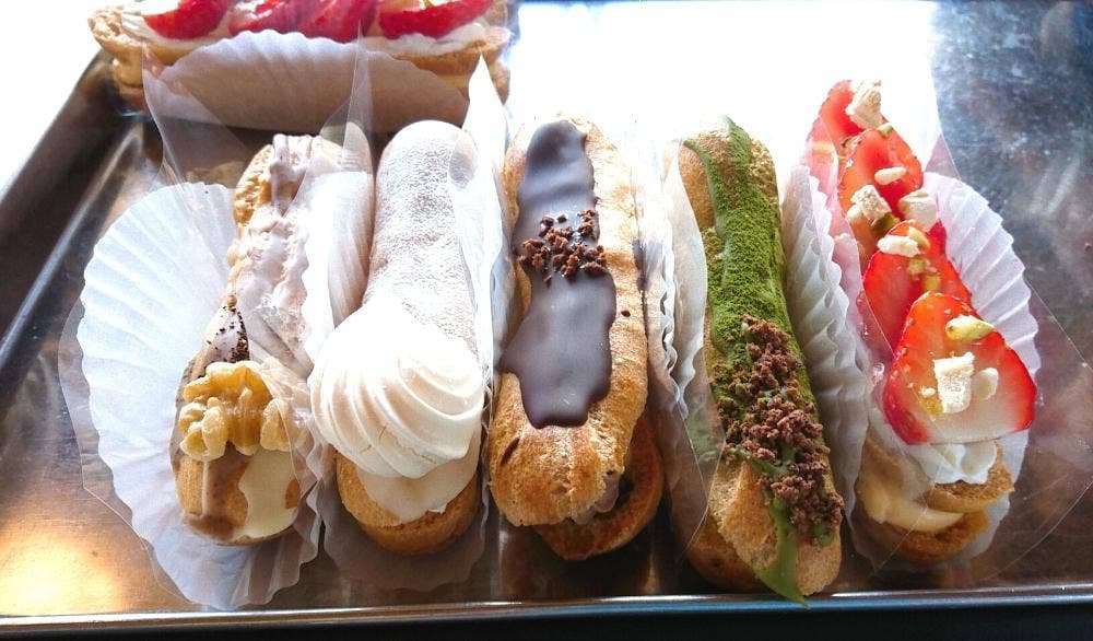 エクレア専門店 アカゲラ