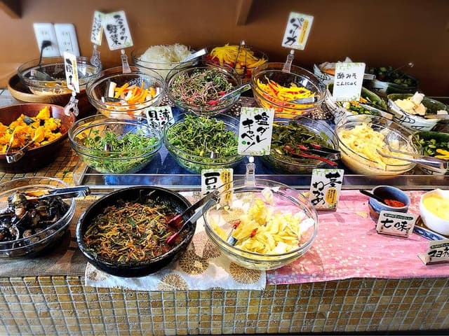 こだわりとんかつ 山かつ 空港店 - サブ画像1