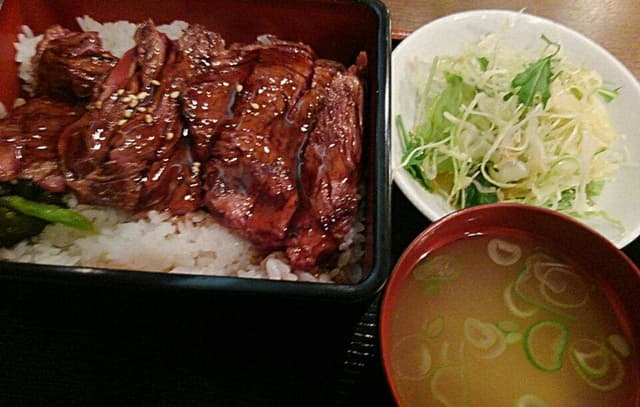 ステーキのくいしんぼ 柳ケ瀬本通店 - サブ画像2