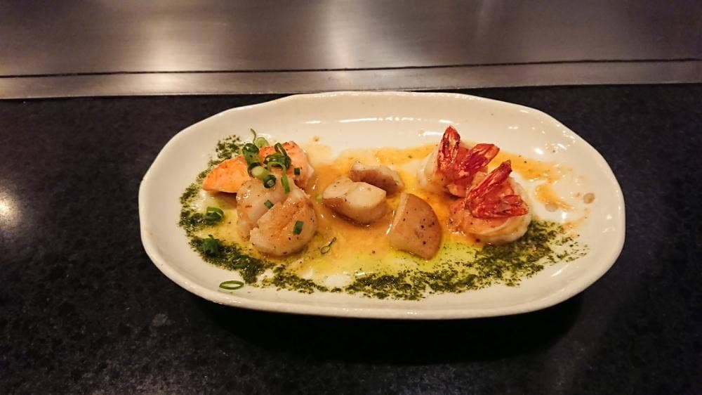 鉄板焼ステーキ 居間人。