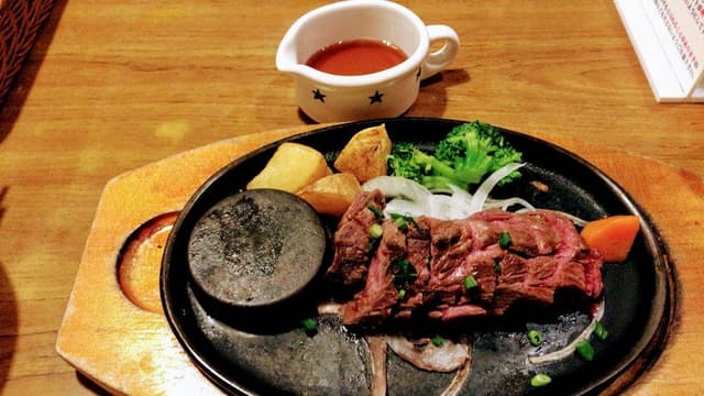 ステーキのどん 門真店 - サブ画像1