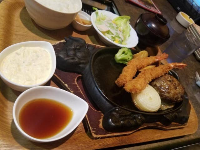 焼肉 松坂 国道店 - サブ画像1